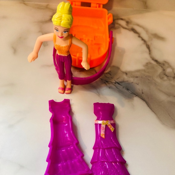 Vintage Polly Pocket McDonalds Toy 2006 - Picture 2 of 6